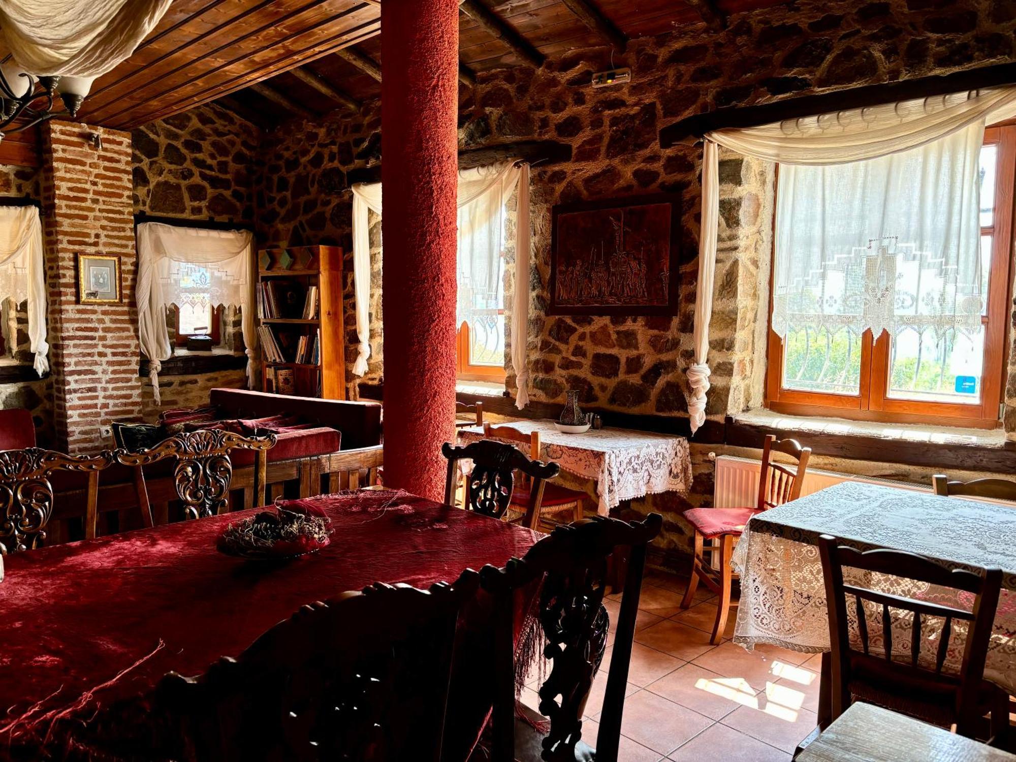 Iaspis Guesthouse Sidhirokhórion Exteriér fotografie