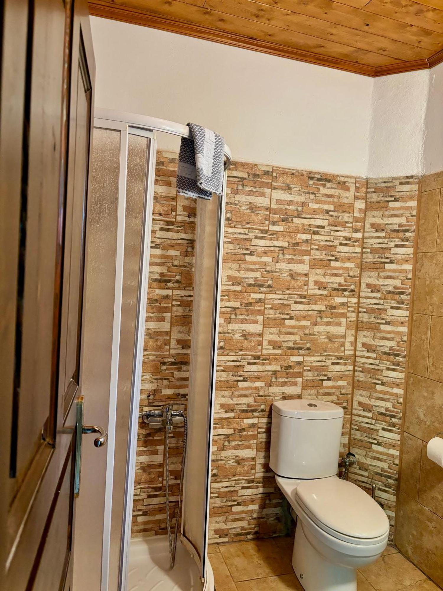 Iaspis Guesthouse Sidhirokhórion Exteriér fotografie