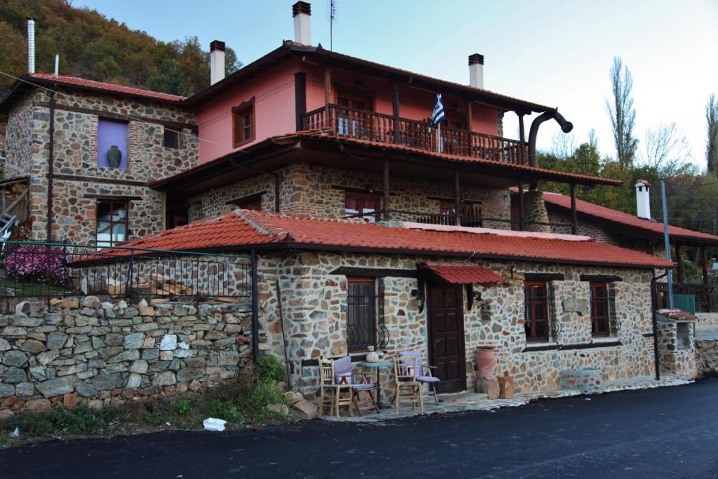 Iaspis Guesthouse Sidhirokhórion Exteriér fotografie