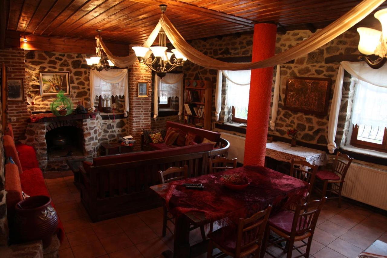 Iaspis Guesthouse Sidhirokhórion Exteriér fotografie